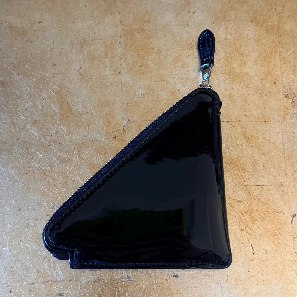 Balenciaga 🖤balenciaga🖤triangle patent